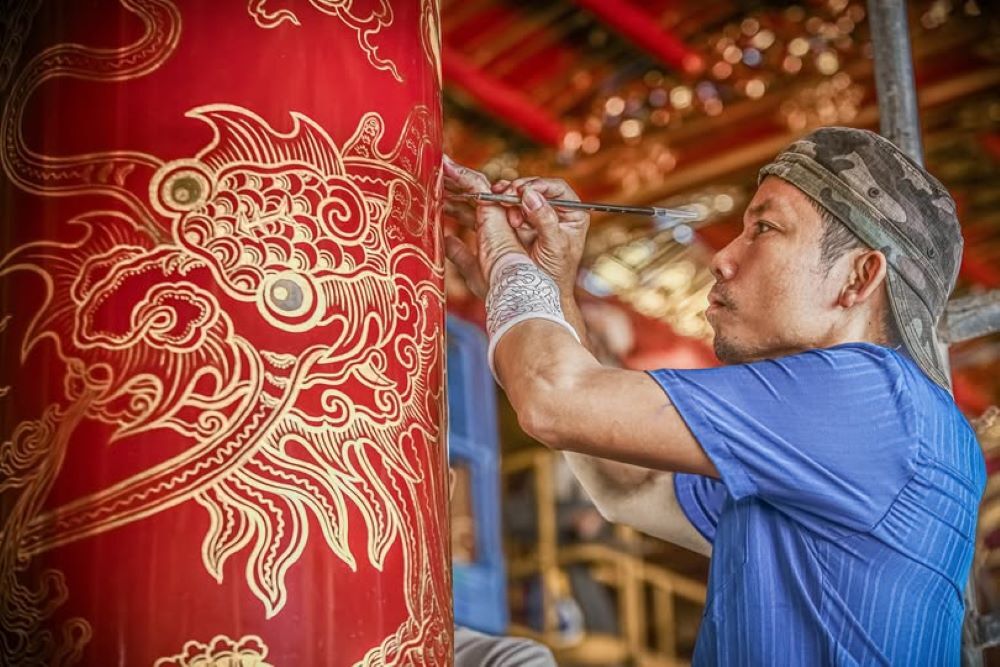 Learn Hue’s cultural heritage with expert insights